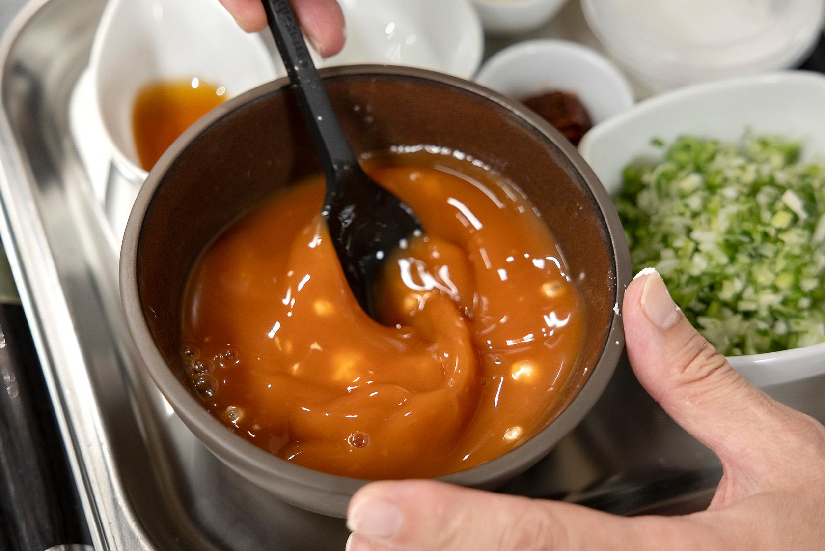 Vorbereitung der Sauce
